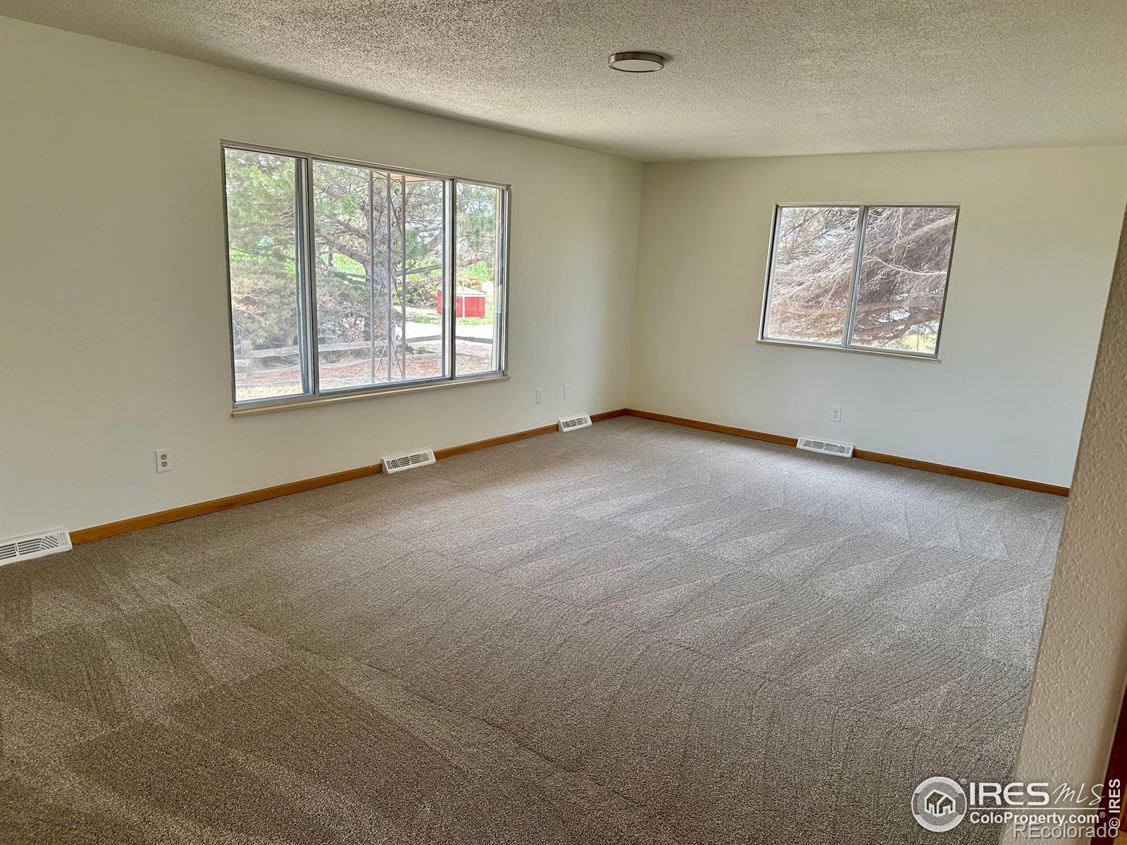 MLS Image #11 for 13037  county road 80 ,eaton, Colorado