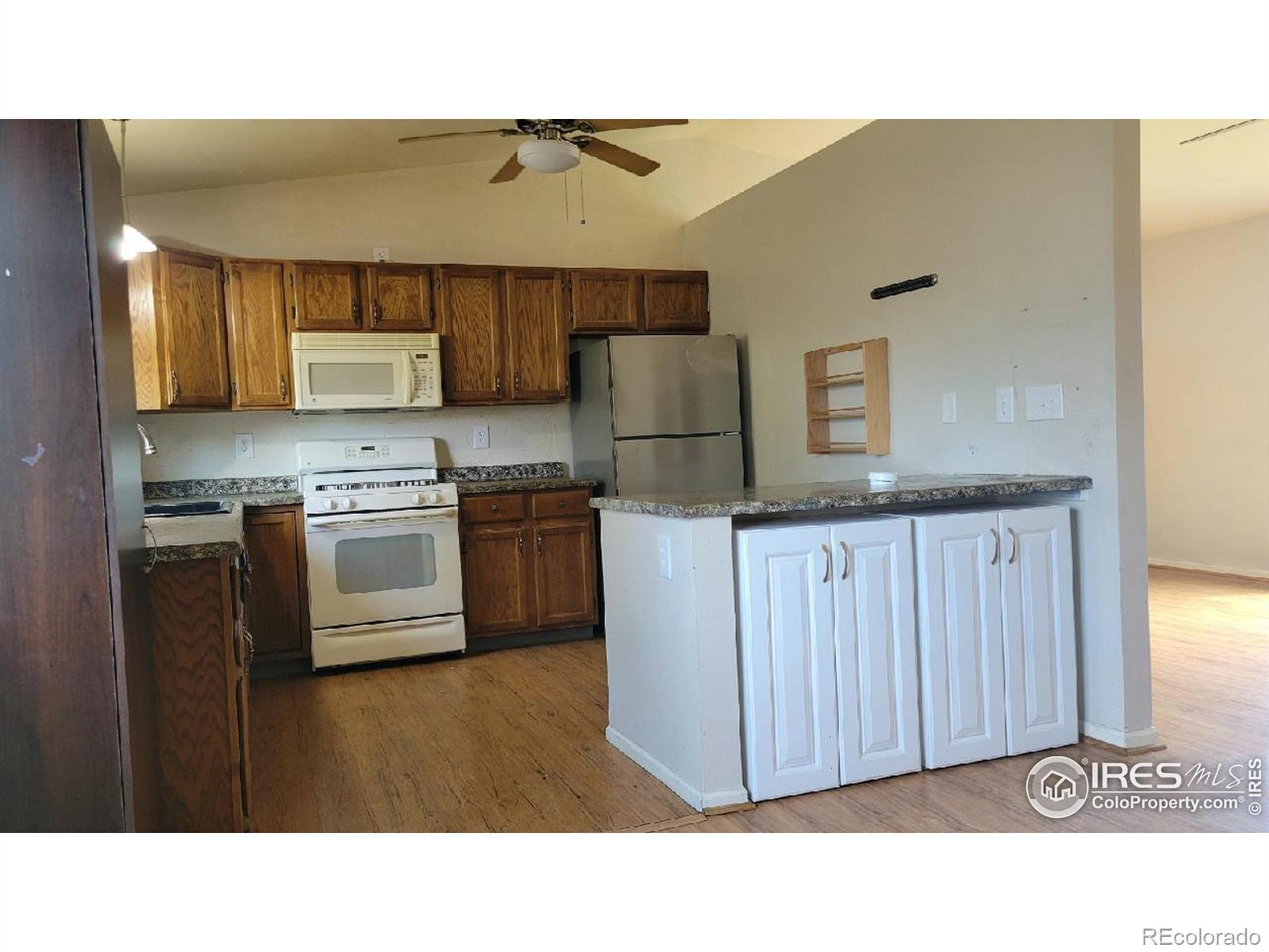 MLS Image #6 for 105 n 49th avenue,greeley, Colorado