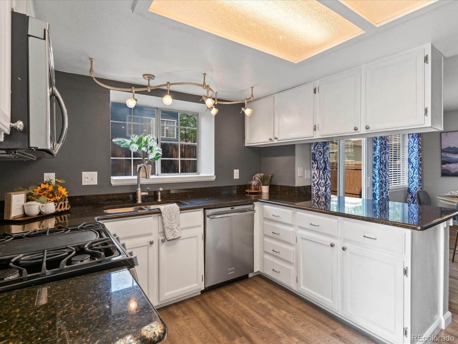 MLS Image #14 for 8500 s upham way,littleton, Colorado