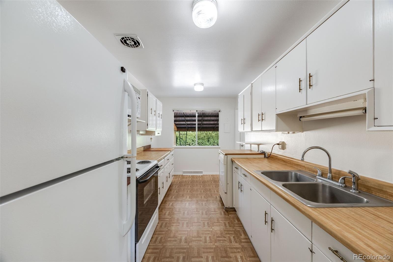 MLS Image #9 for 936 s robb way,lakewood, Colorado