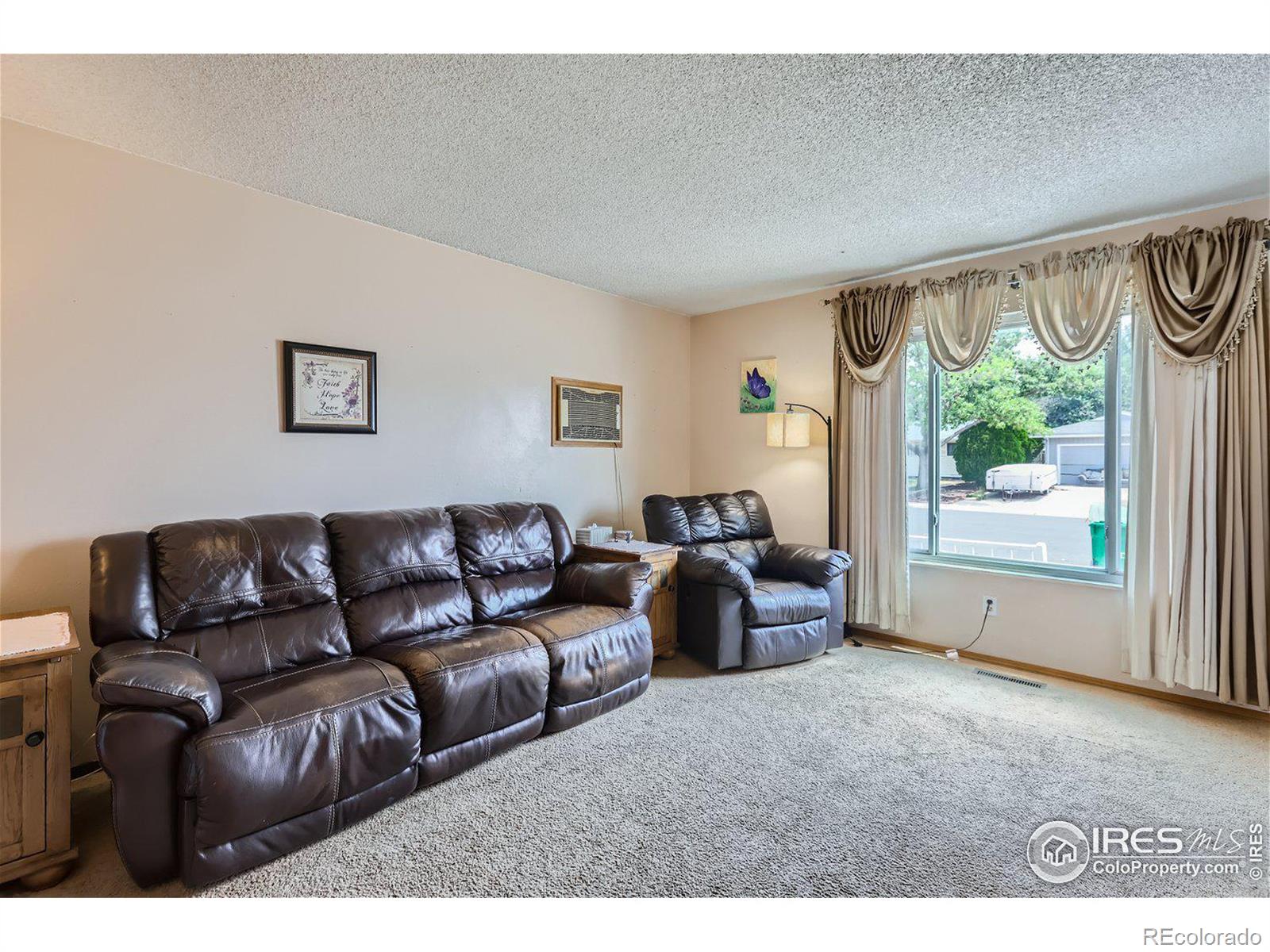 MLS Image #4 for 3611  marigold street,evans, Colorado