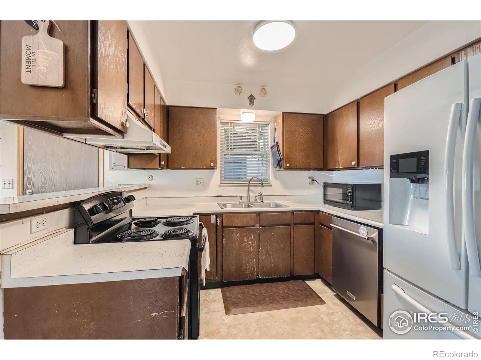 MLS Image #6 for 3611  marigold street,evans, Colorado