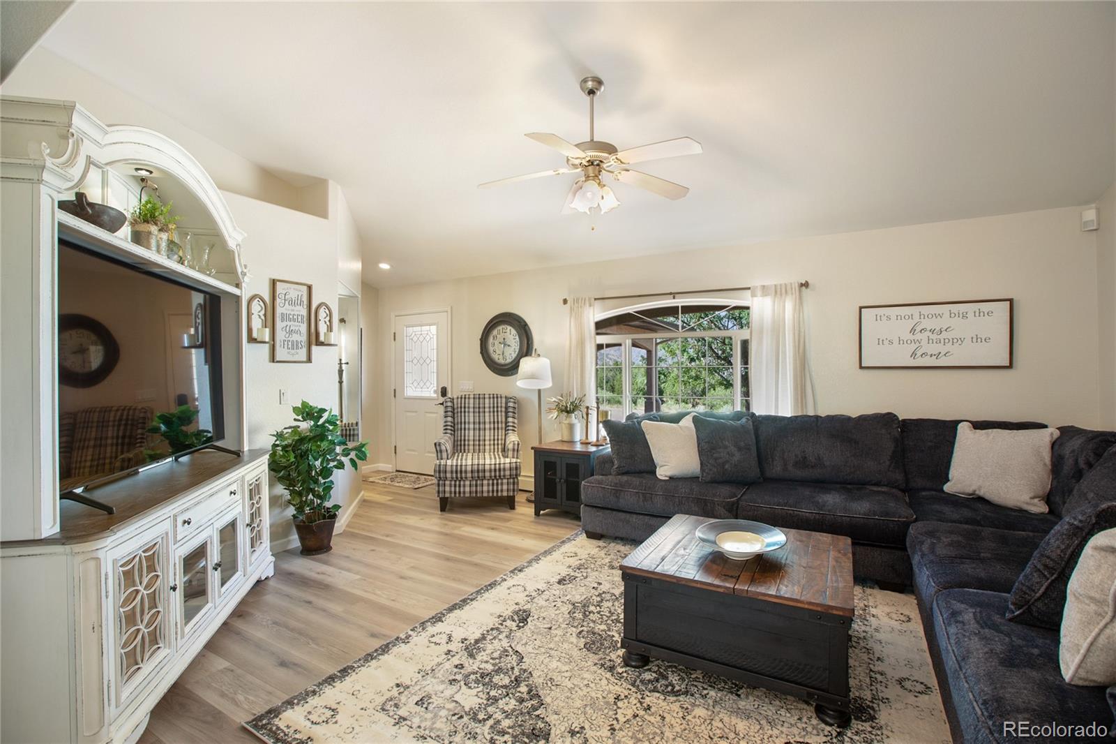 MLS Image #11 for 48  tanner parkway,canon city, Colorado
