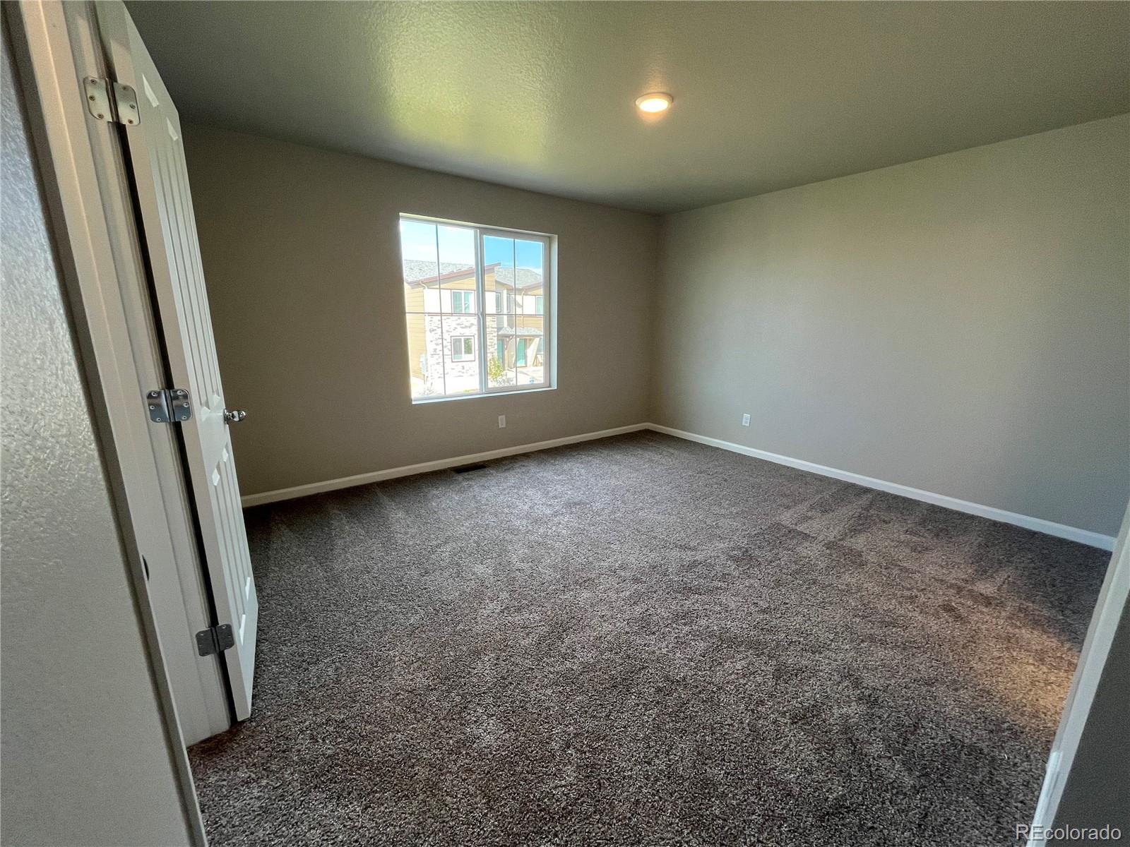 MLS Image #21 for 232  shoveler way,johnstown, Colorado