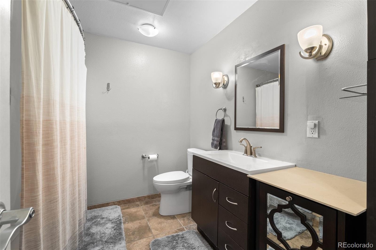 MLS Image #16 for 7451 e 26th avenue 2,denver, Colorado