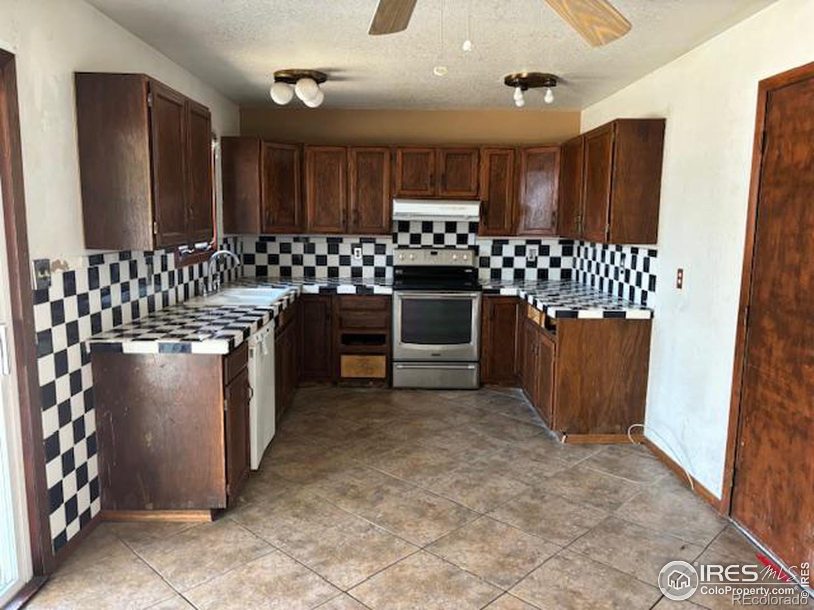 MLS Image #5 for 3309  valmont street,evans, Colorado