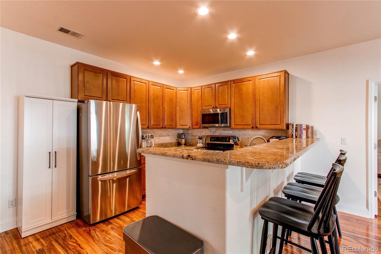 MLS Image #2 for 8200 e 8th avenue 5101,denver, Colorado