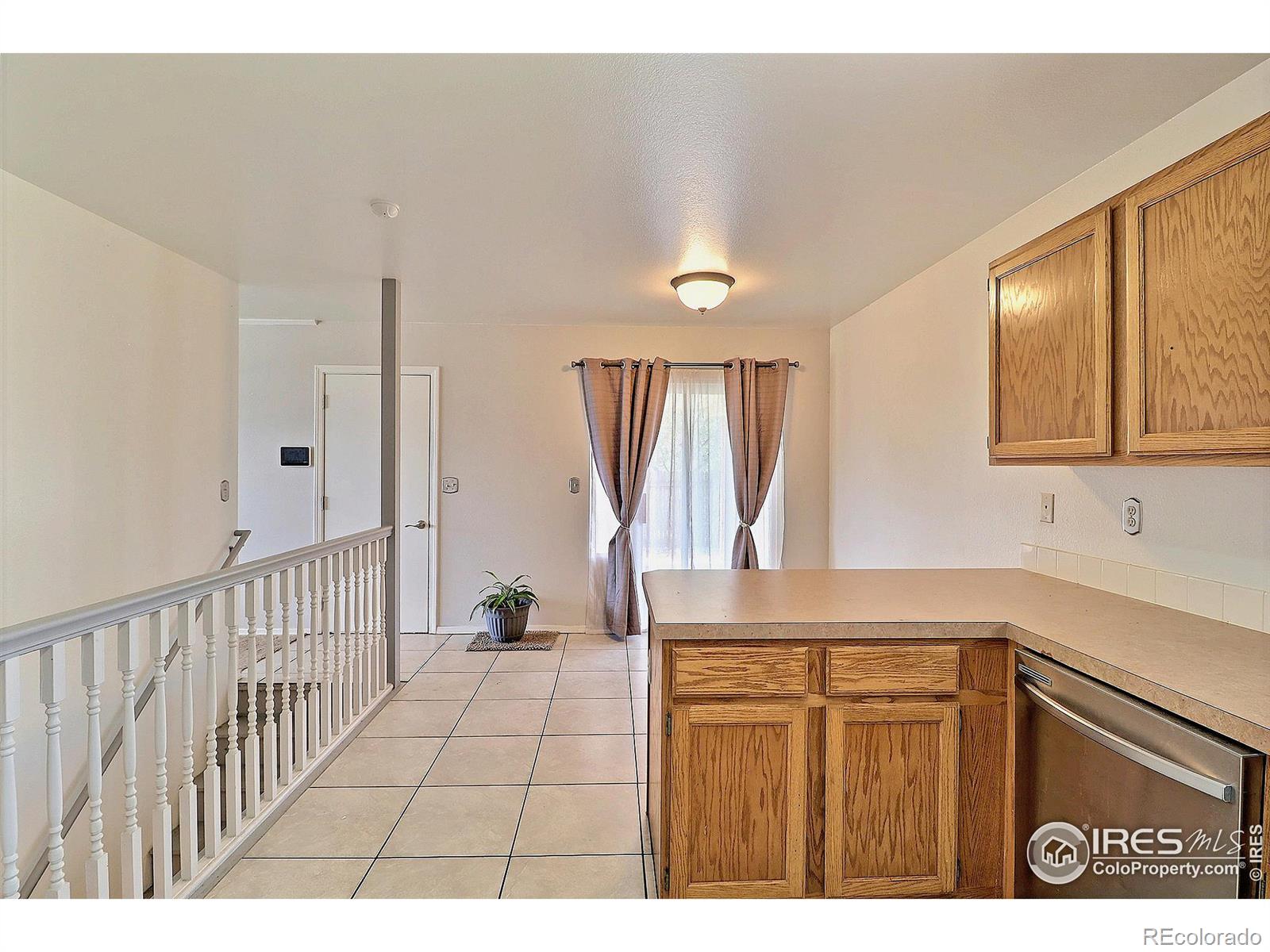 MLS Image #9 for 469 e 19th st rd,greeley, Colorado