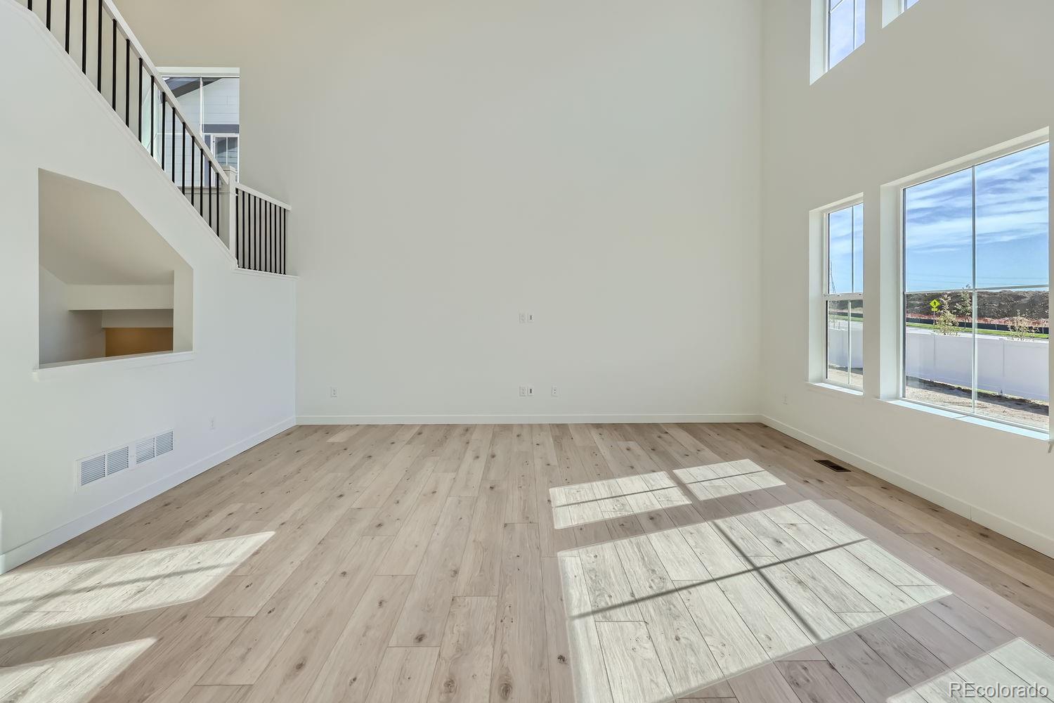 MLS Image #2 for 24434 e adriatic drive,aurora, Colorado