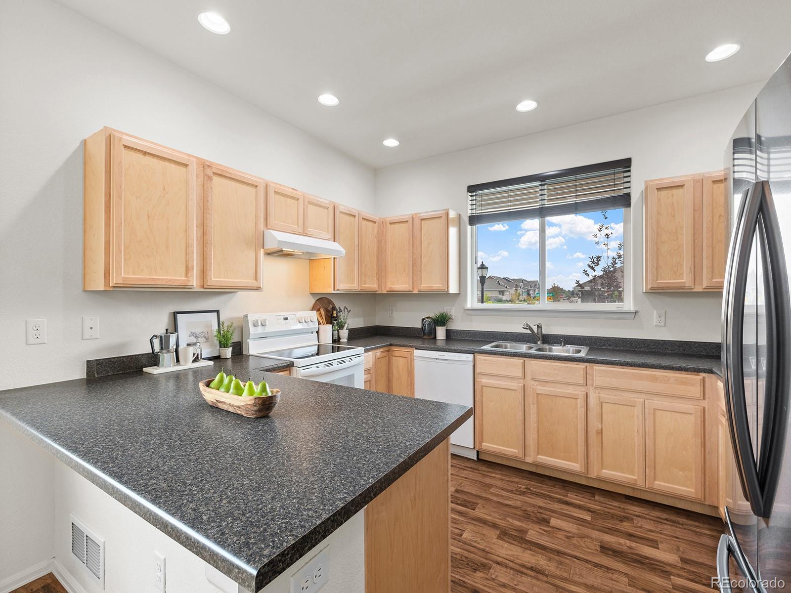 MLS Image #14 for 1816  garden flourish court,windsor, Colorado