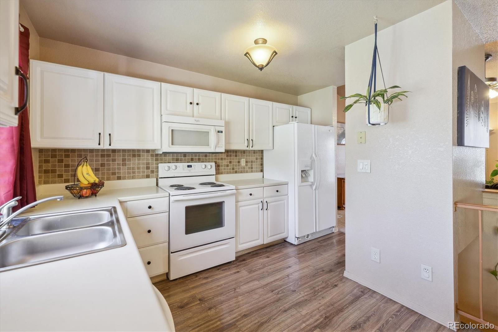 MLS Image #11 for 21327 e aberdeen drive,centennial, Colorado