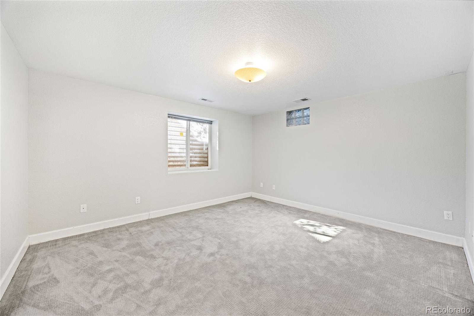 MLS Image #35 for 110  leyden street,denver, Colorado