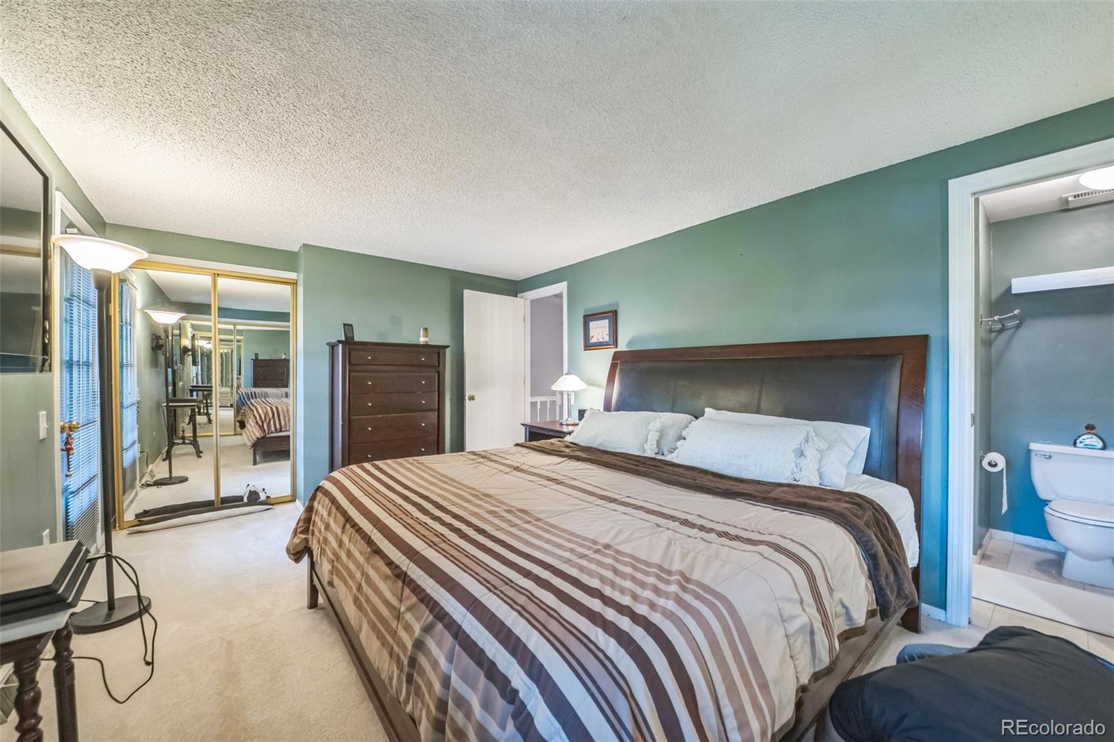 MLS Image #19 for 9021 e amherst drive,denver, Colorado