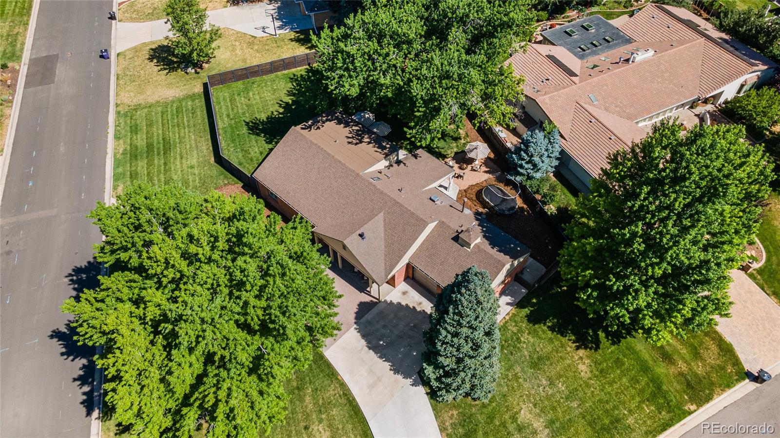 MLS Image #17 for 3200 e flora place,denver, Colorado