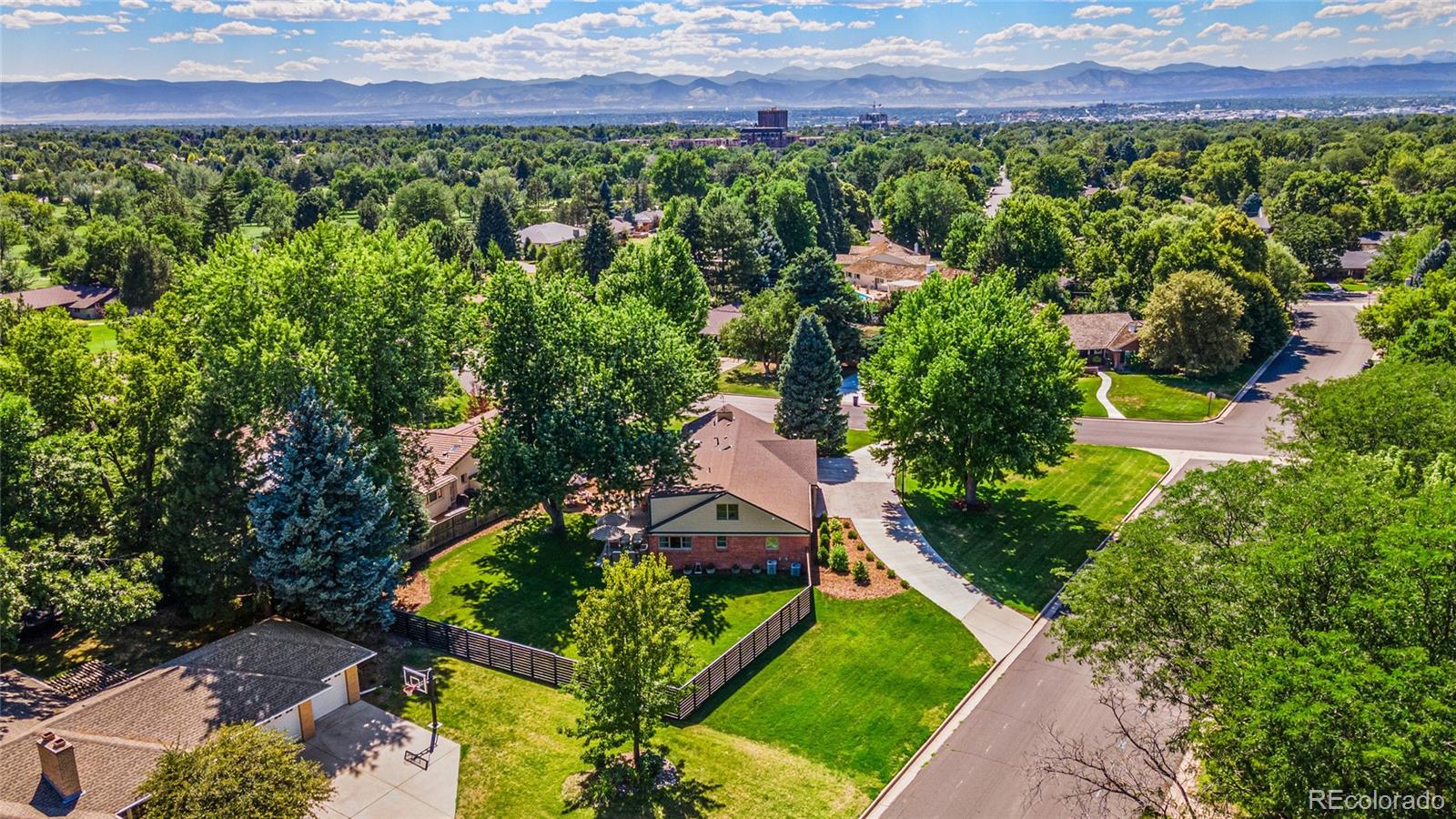 MLS Image #4 for 3200 e flora place,denver, Colorado