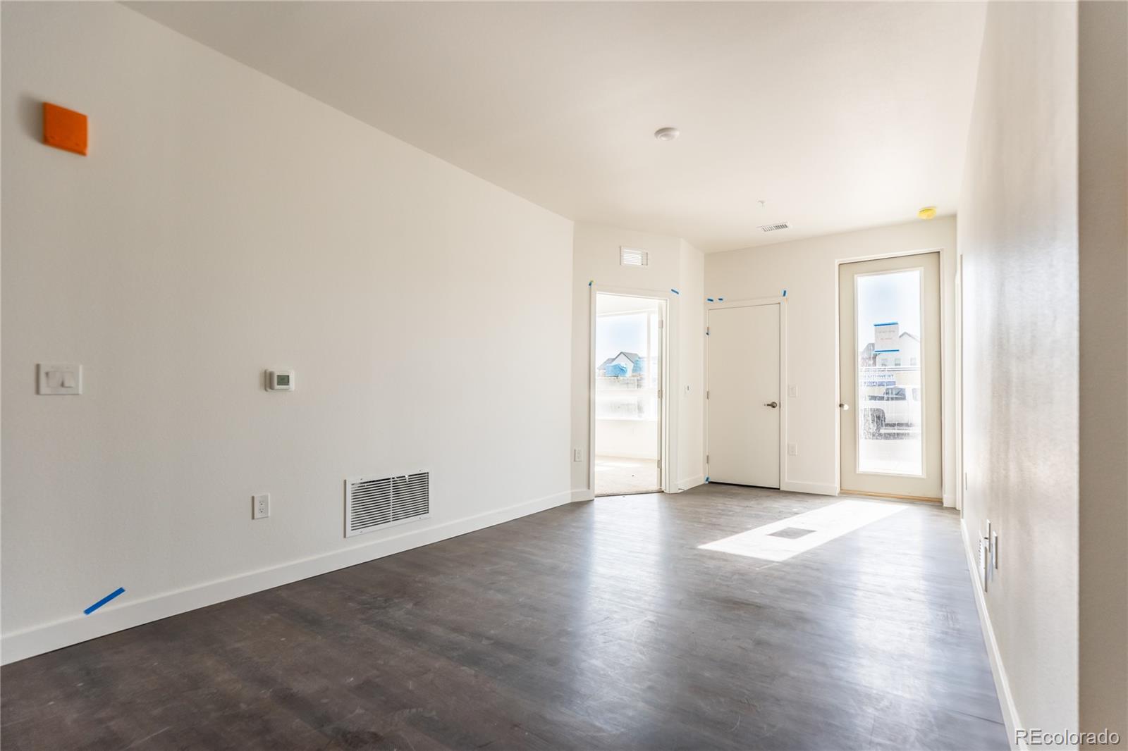 MLS Image #5 for 5702 n central park boulevard boulevard 214,denver, Colorado