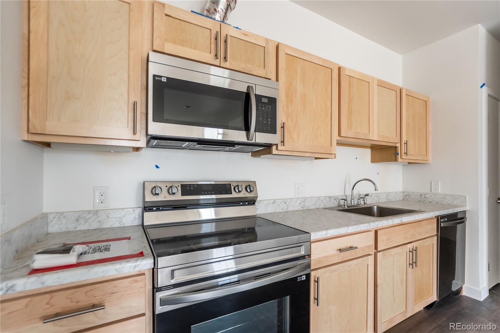 MLS Image #7 for 5702 n central park boulevard boulevard 214,denver, Colorado