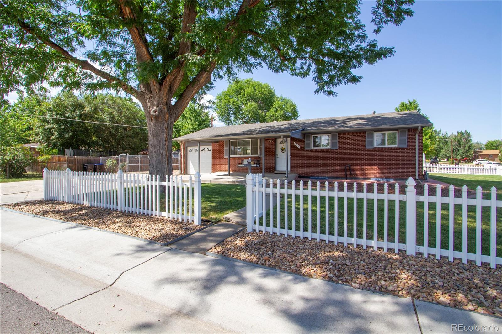 CMA Image for 8401  Benton Street,Arvada, Colorado