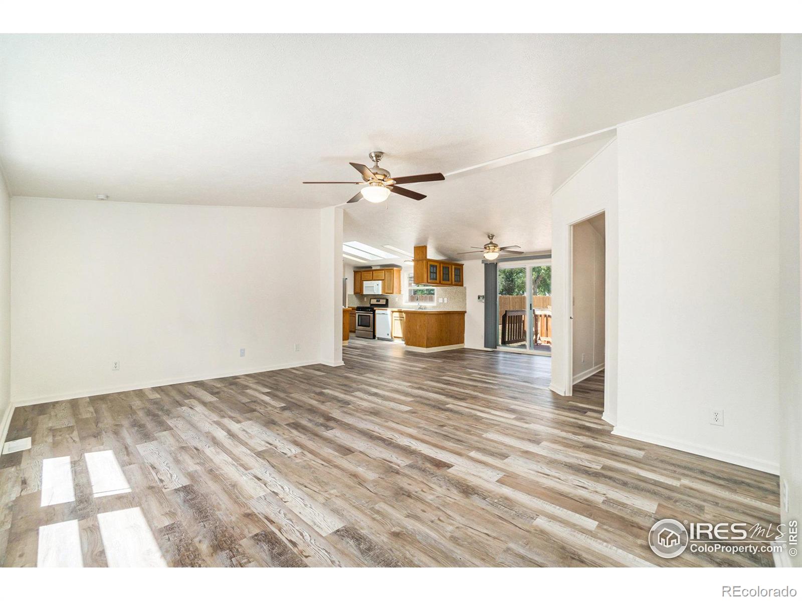 MLS Image #4 for 4015  yosemite drive,greeley, Colorado