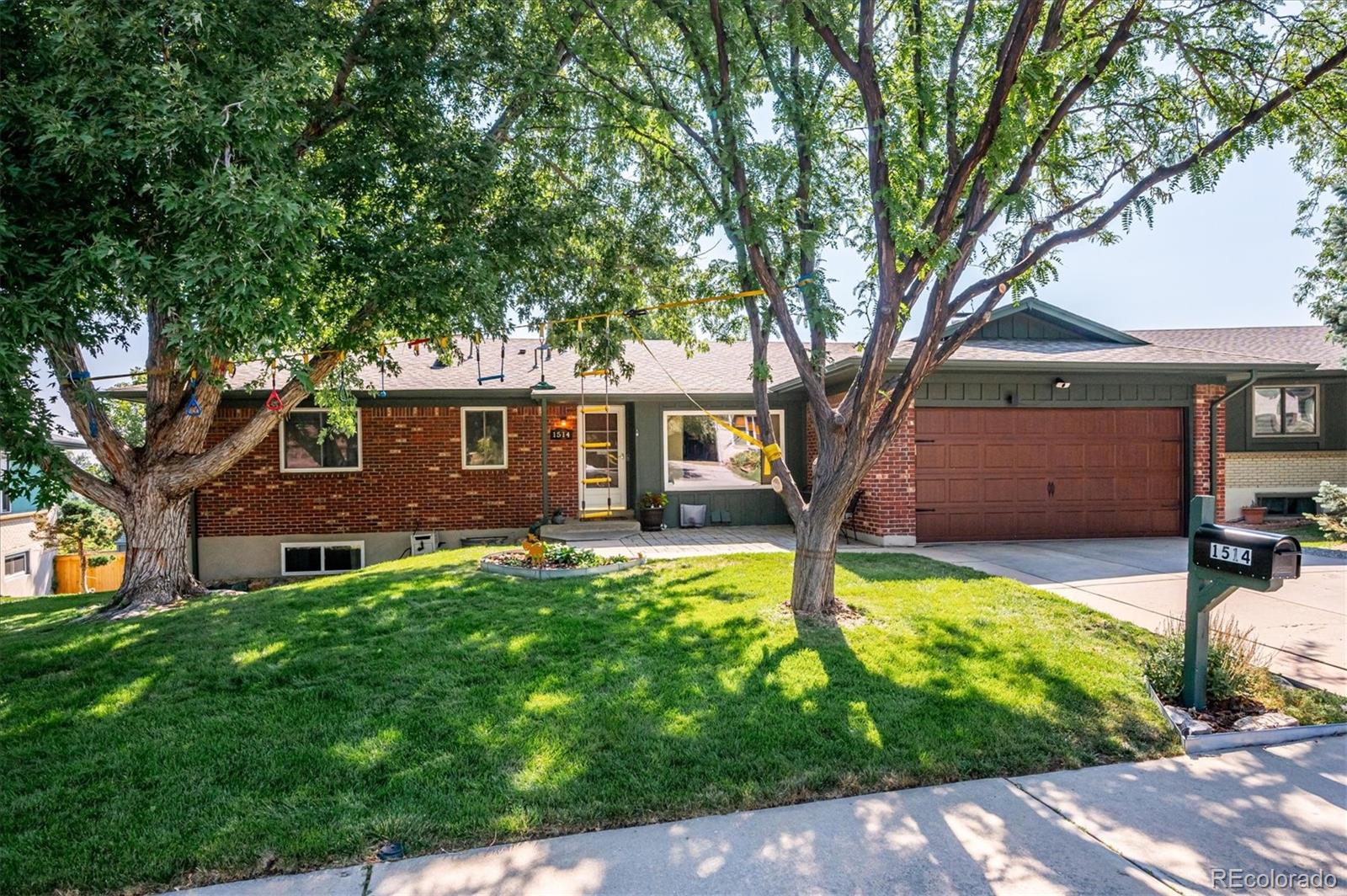 MLS Image #0 for 1514 s zang court,lakewood, Colorado