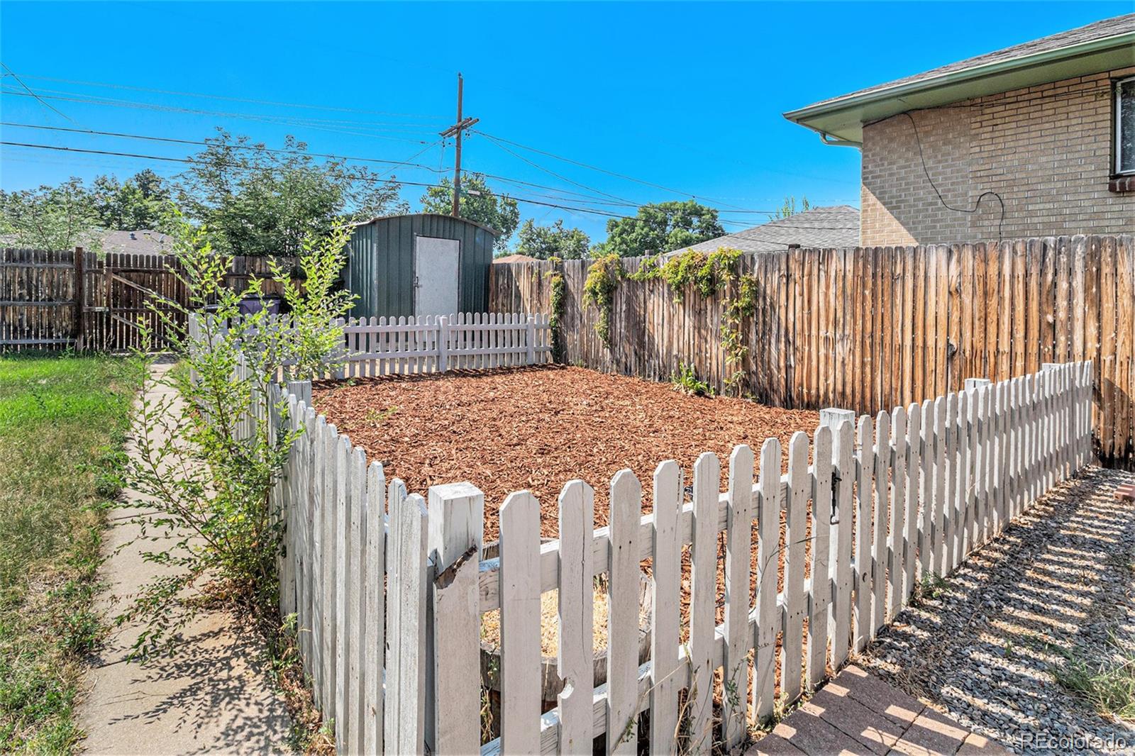 MLS Image #28 for 3225  krameria street,denver, Colorado