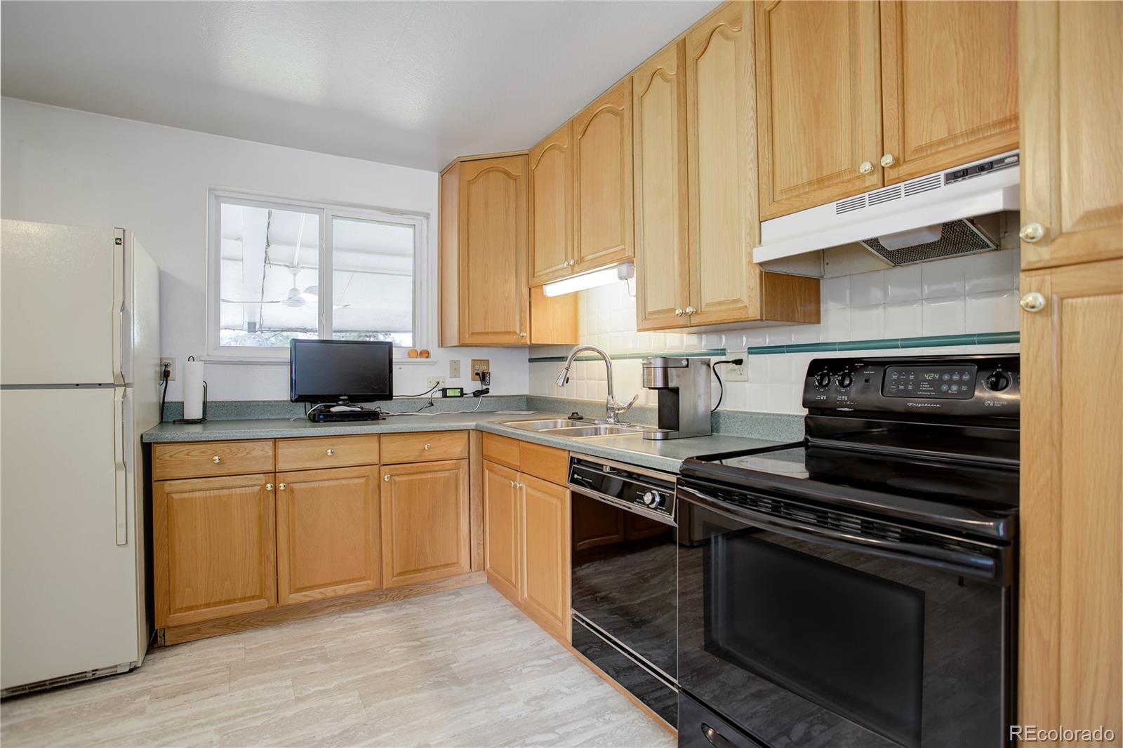 MLS Image #4 for 11165 w wisconsin avenue,denver, Colorado