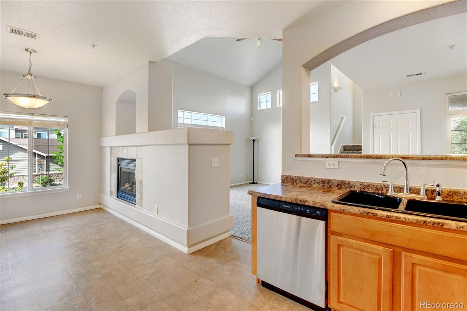 MLS Image #10 for 431  black feather loop,castle rock, Colorado