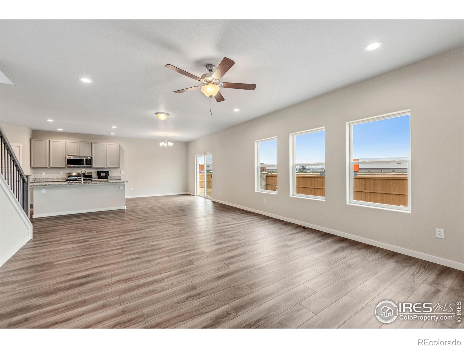 MLS Image #13 for 206  bird way,lochbuie, Colorado