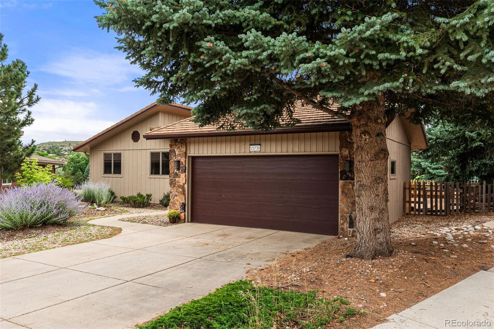 MLS Image #3 for 15730  sandtrap way,morrison, Colorado