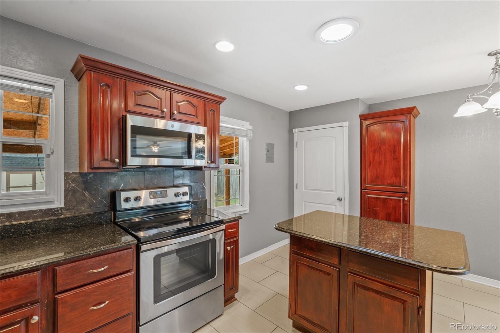 MLS Image #12 for 1362 s patton court,denver, Colorado