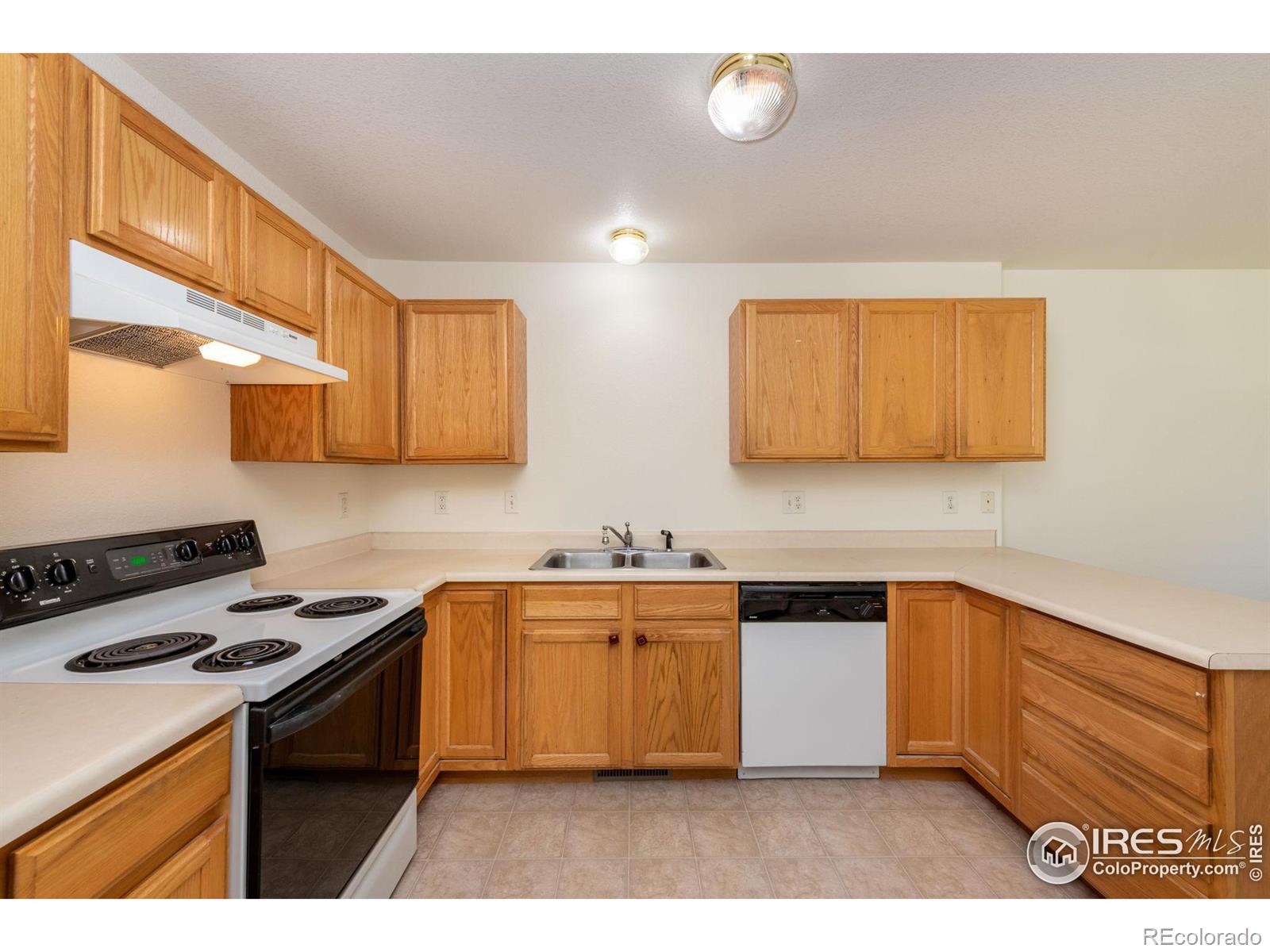 MLS Image #8 for 1601  great western drive,longmont, Colorado