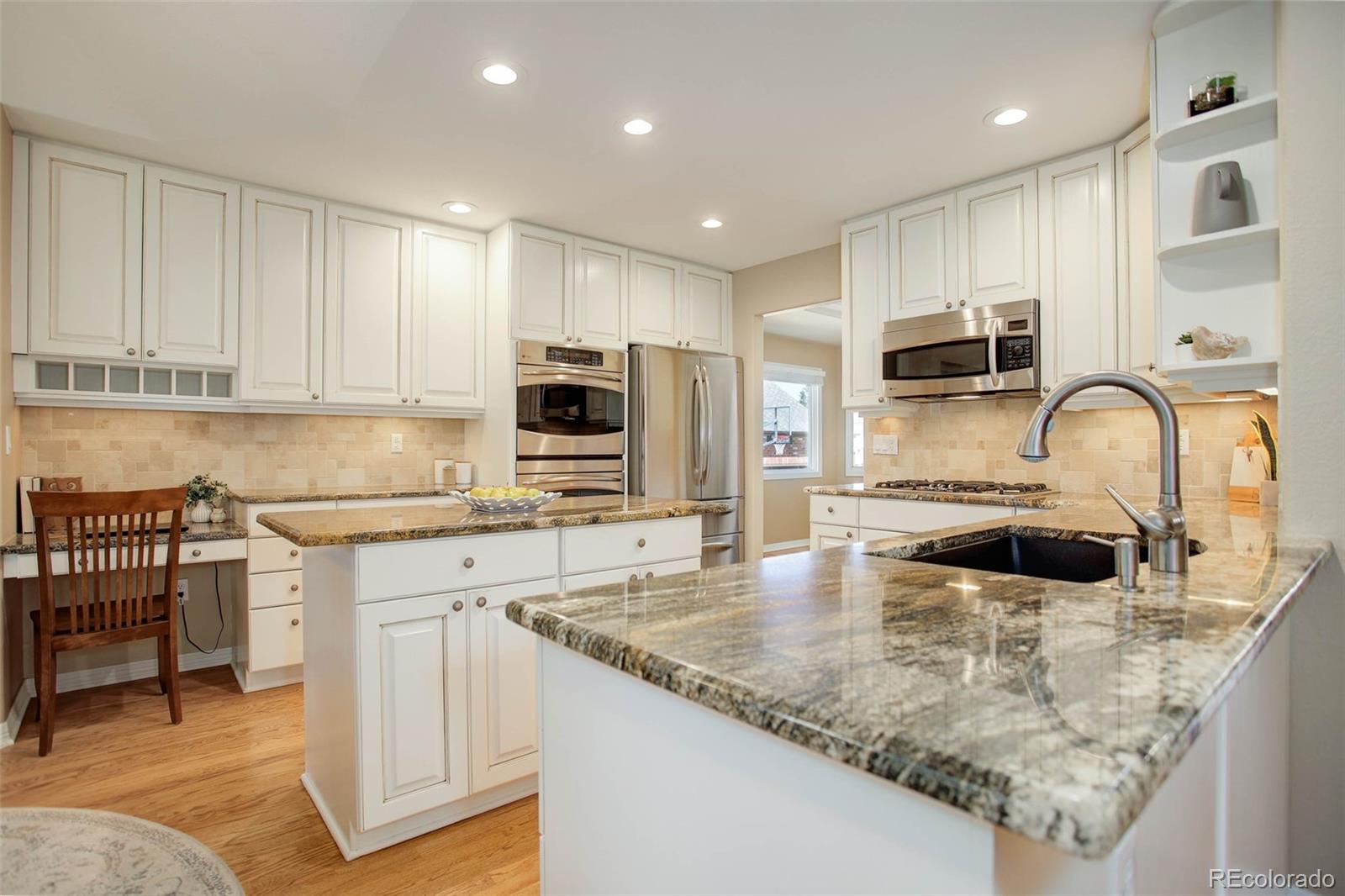 MLS Image #11 for 3810 e white bay drive,highlands ranch, Colorado