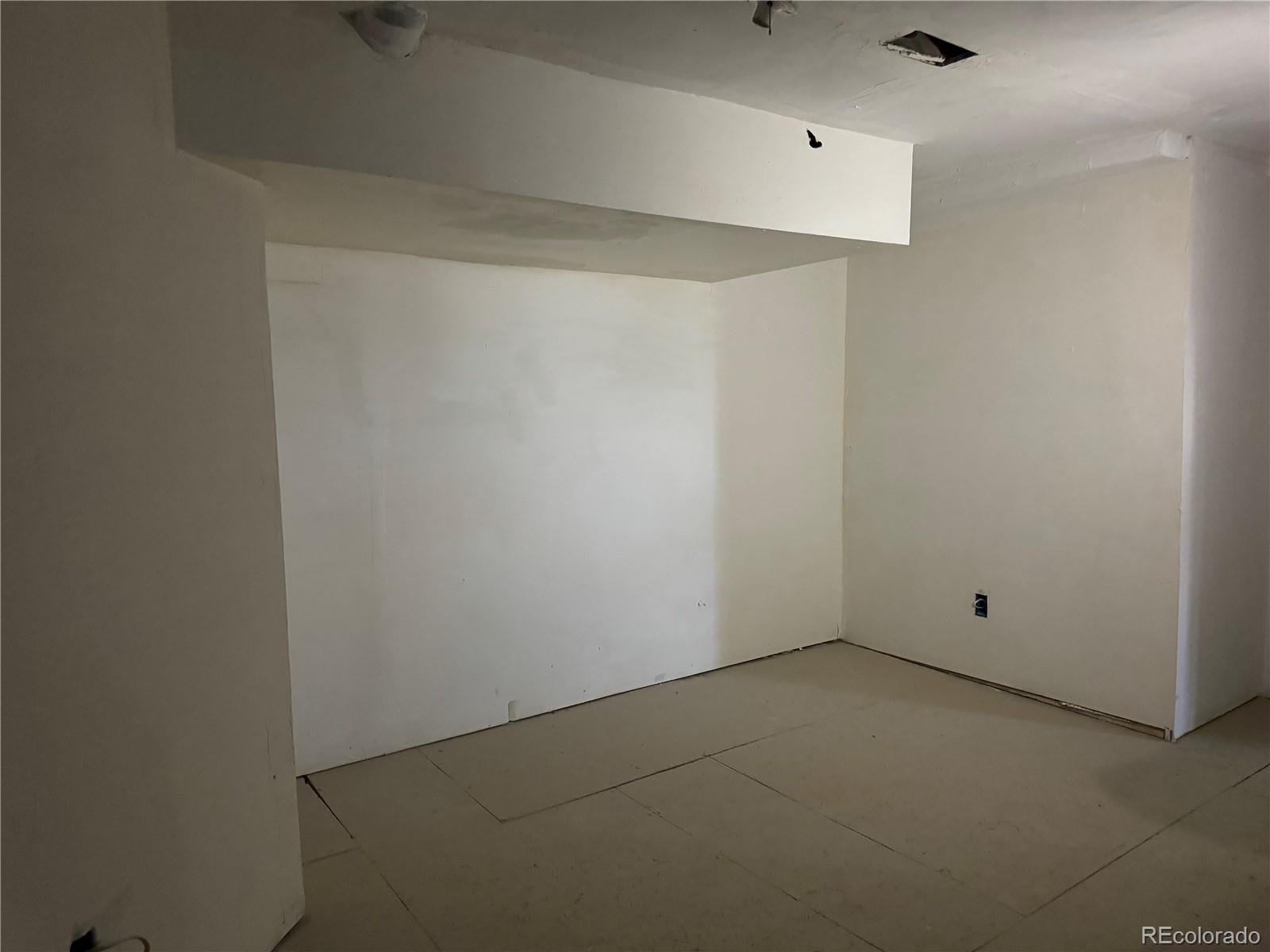 MLS Image #20 for 824  pine street,trinidad, Colorado