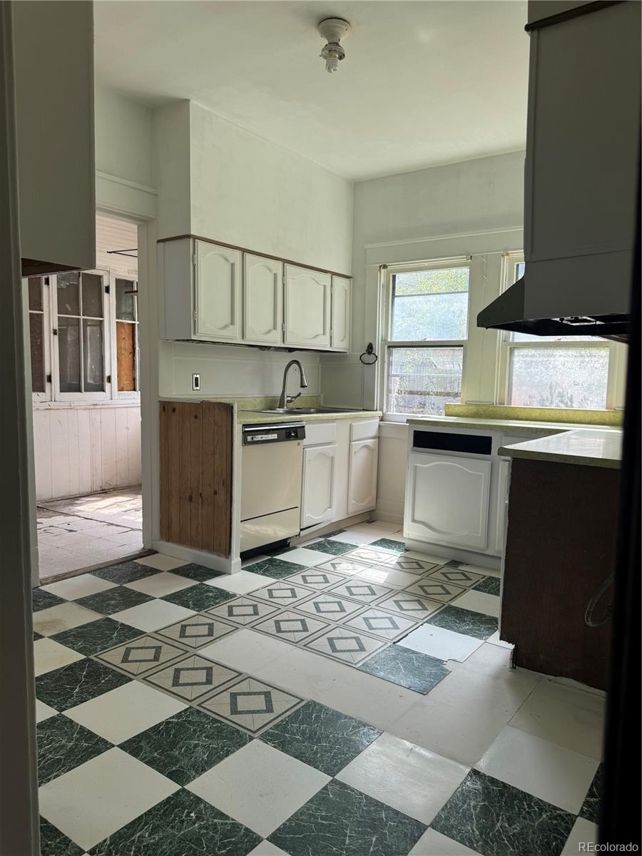 MLS Image #7 for 824  pine street,trinidad, Colorado
