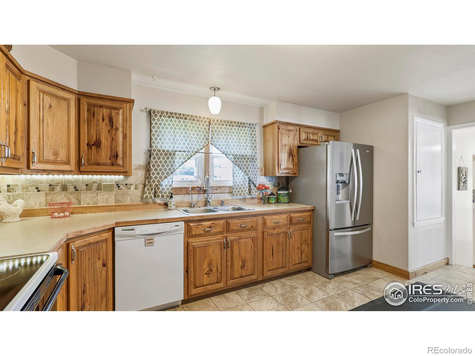 MLS Image #7 for 466  birch avenue,akron, Colorado