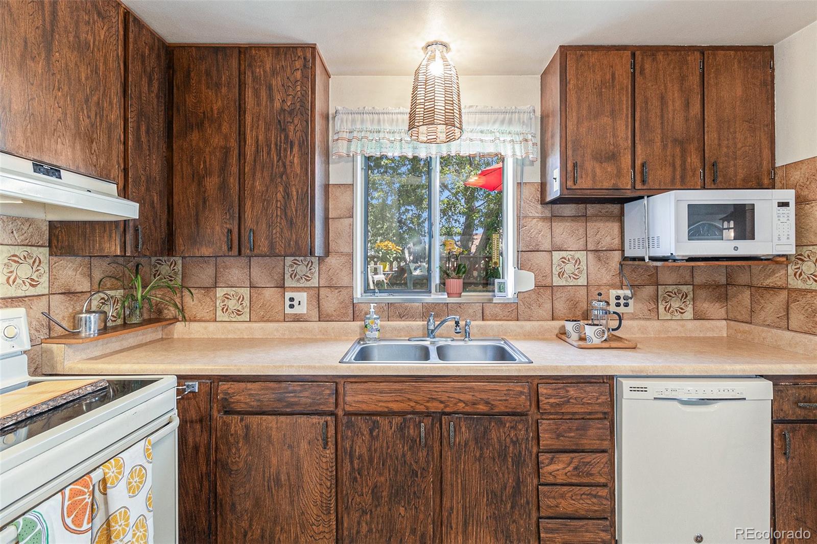 MLS Image #13 for 10463  franklin street,northglenn, Colorado