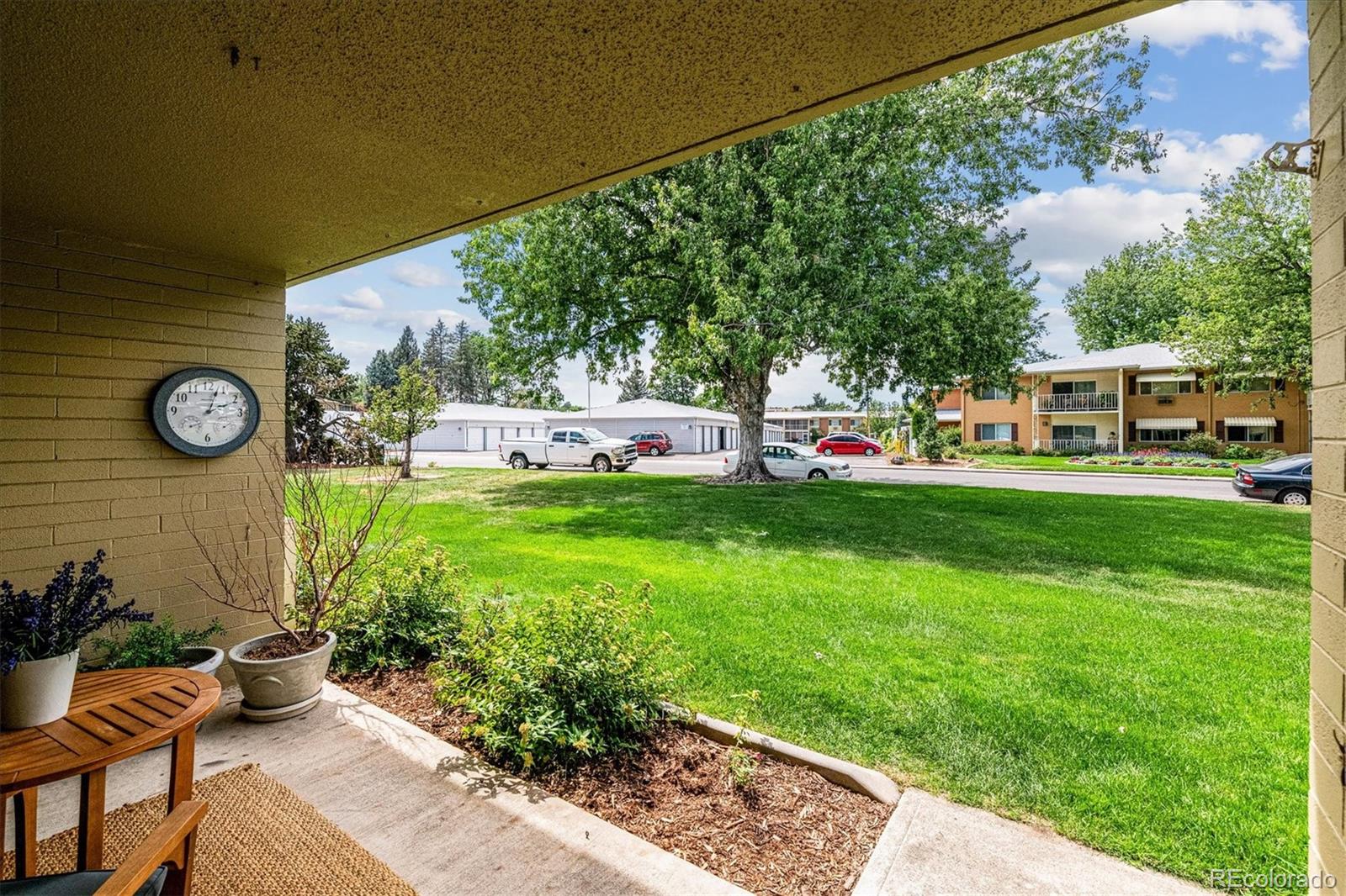 MLS Image #24 for 710 s clinton street,denver, Colorado