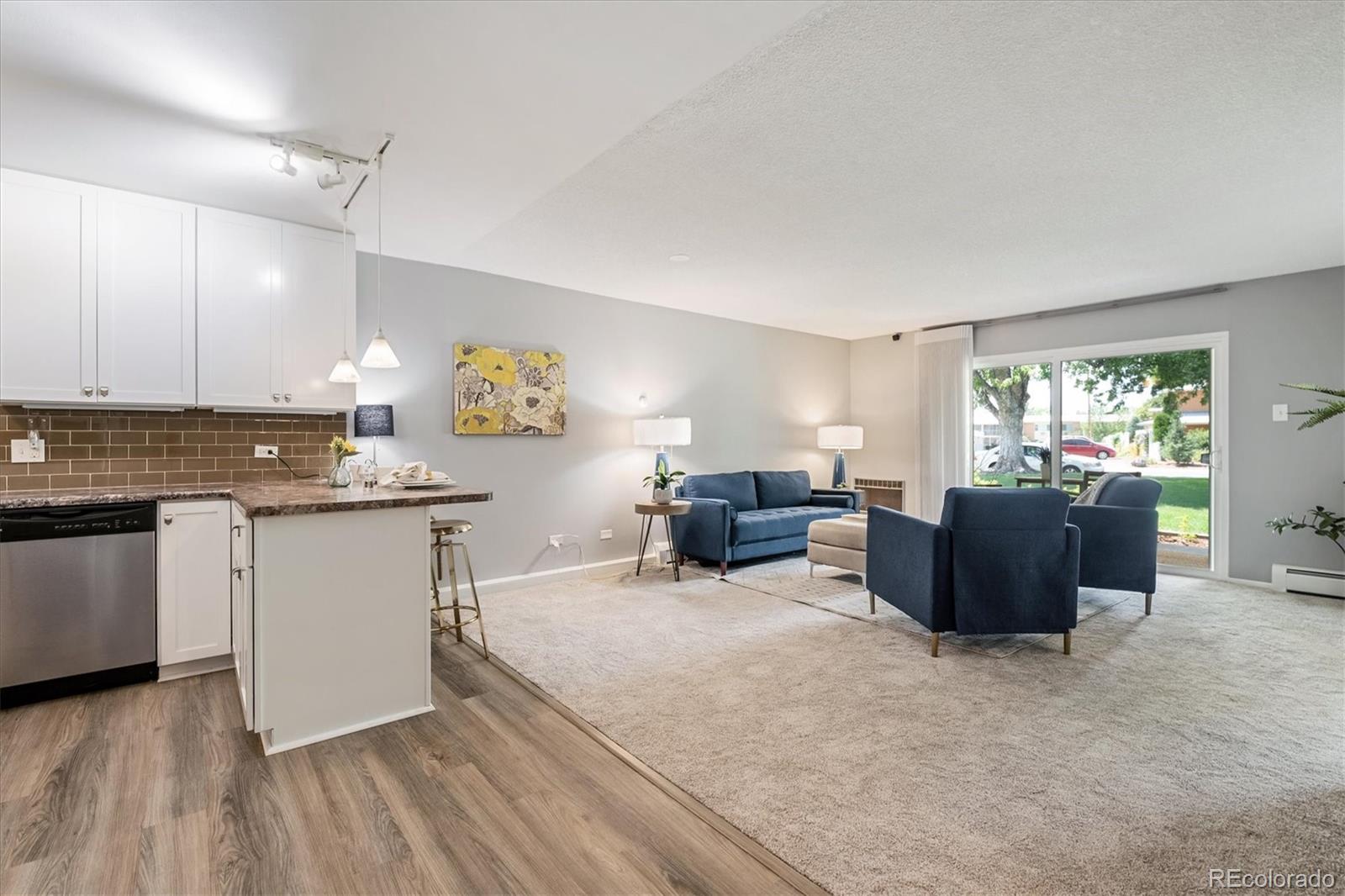 MLS Image #6 for 710 s clinton street,denver, Colorado