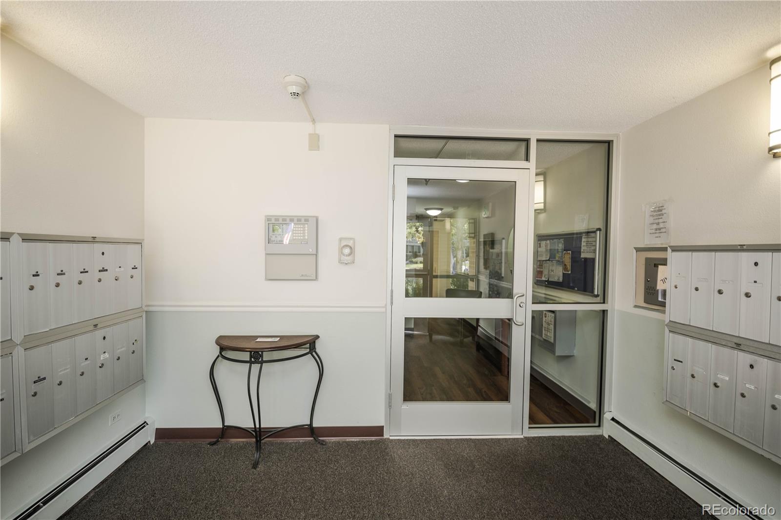 MLS Image #2 for 610 s alton way,denver, Colorado