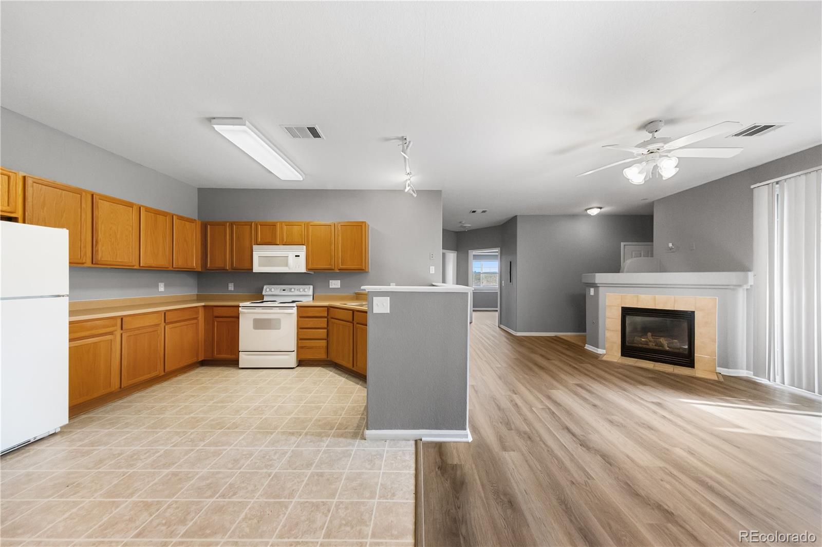 MLS Image #7 for 10381  cook way,thornton, Colorado