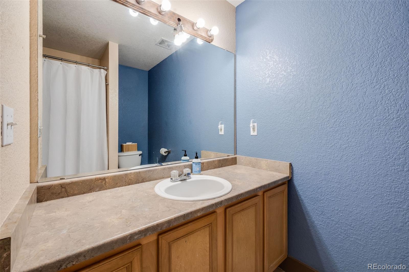 MLS Image #41 for 2080 s danube court,aurora, Colorado