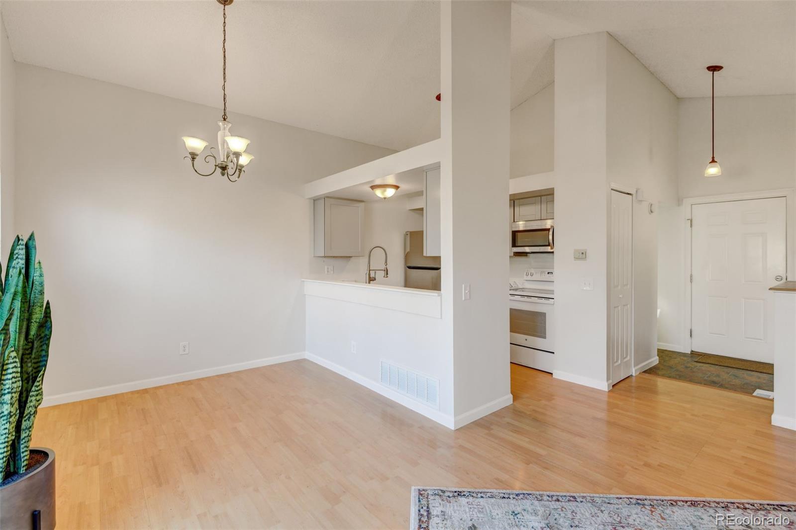 MLS Image #9 for 4201 s richfield way,aurora, Colorado