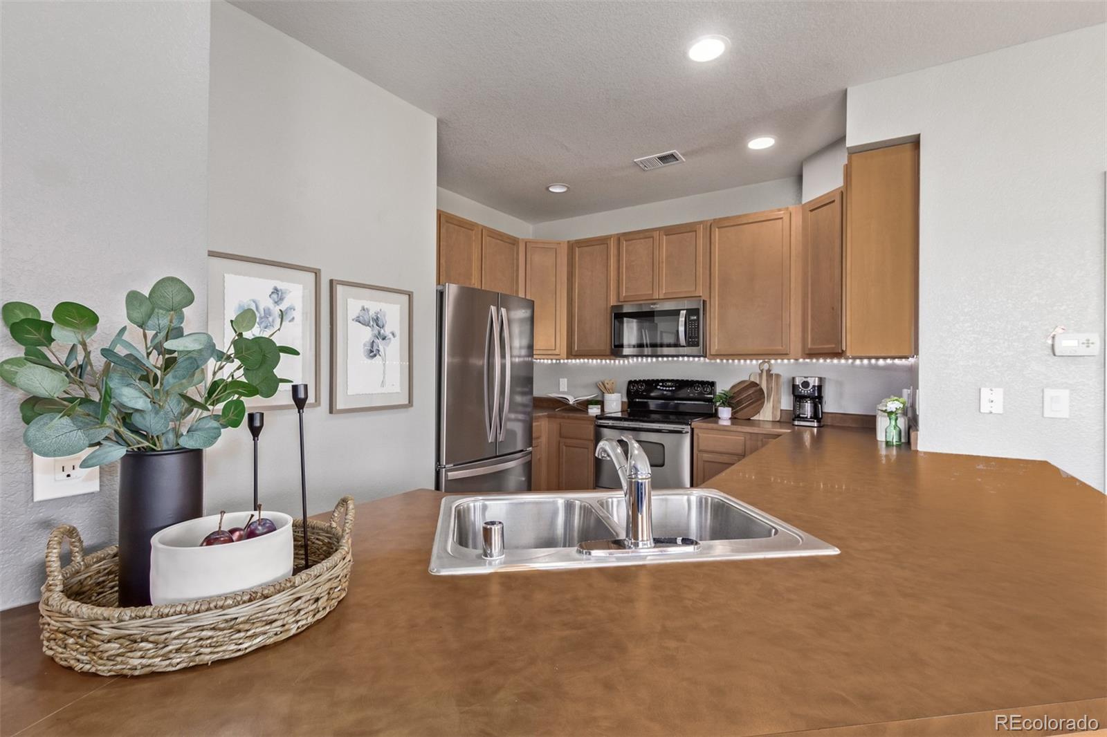 MLS Image #8 for 9757  dexter lane,thornton, Colorado