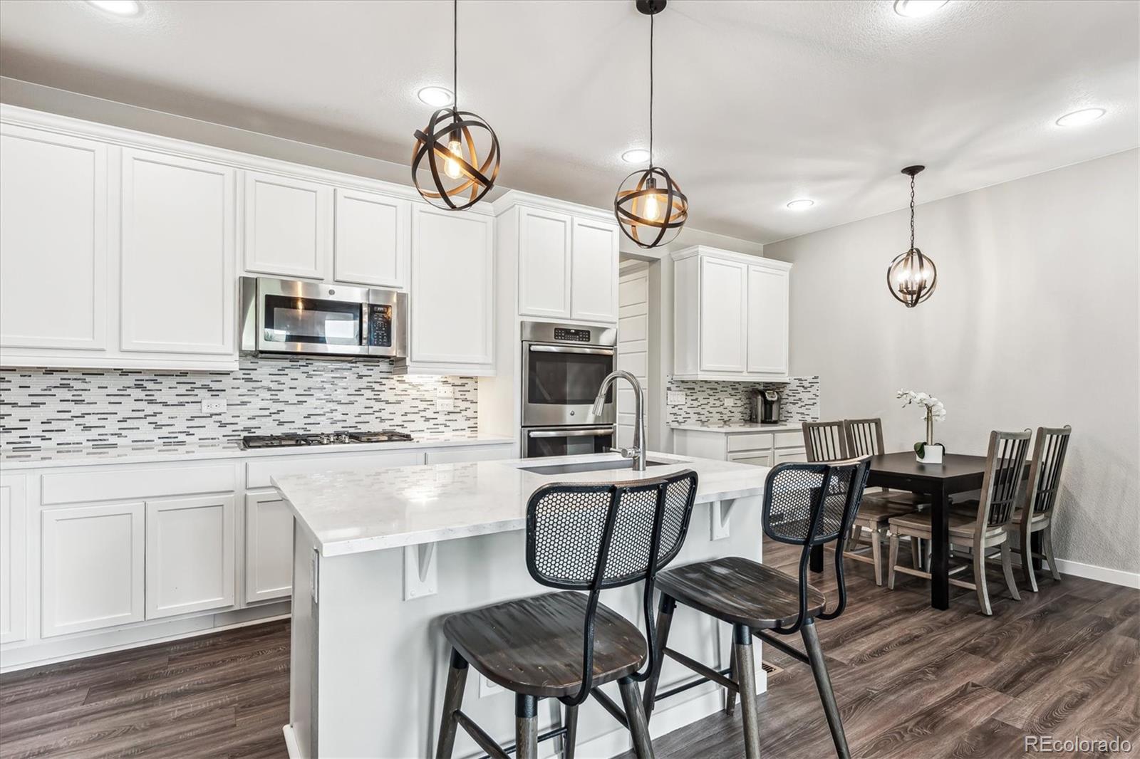 MLS Image #11 for 15742 e broncos place,centennial, Colorado