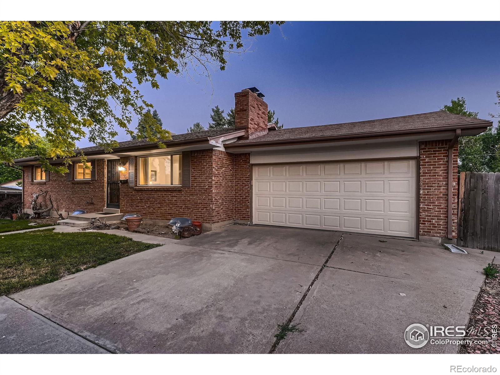 MLS Image #2 for 720  comet circle,thornton, Colorado