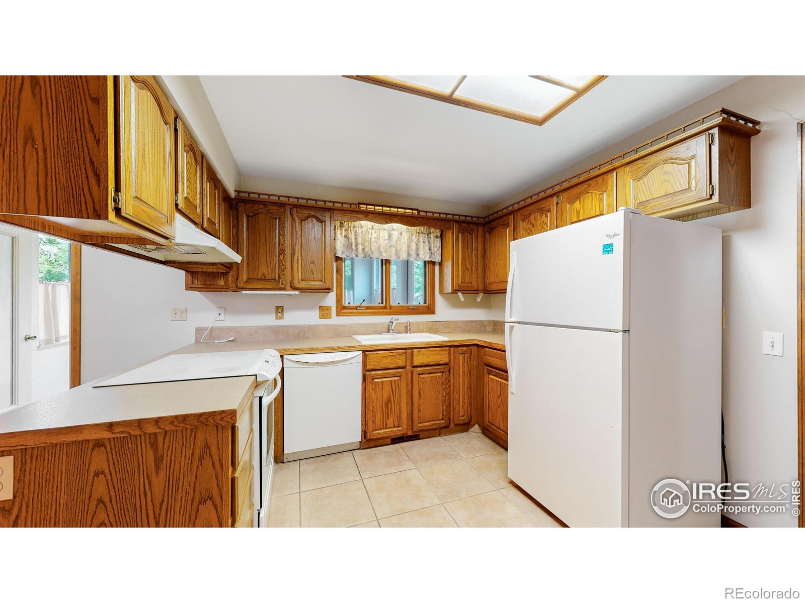 MLS Image #12 for 2902  glendevey drive,loveland, Colorado