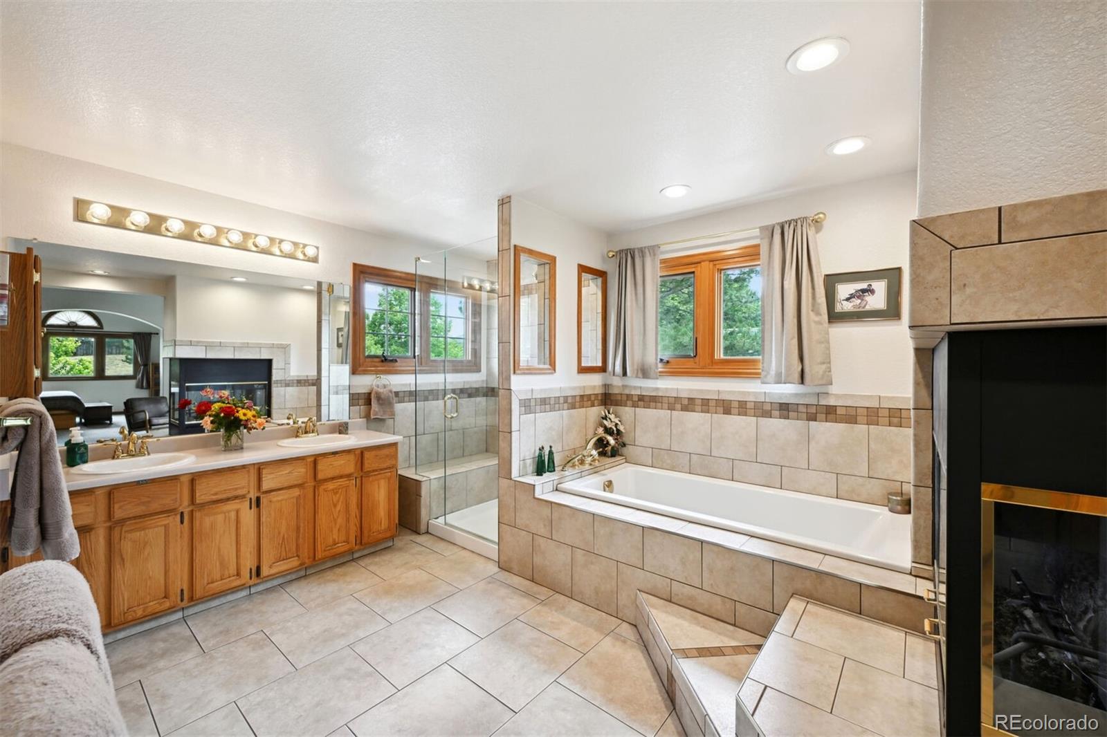 MLS Image #26 for 2421 s zinnia way,denver, Colorado