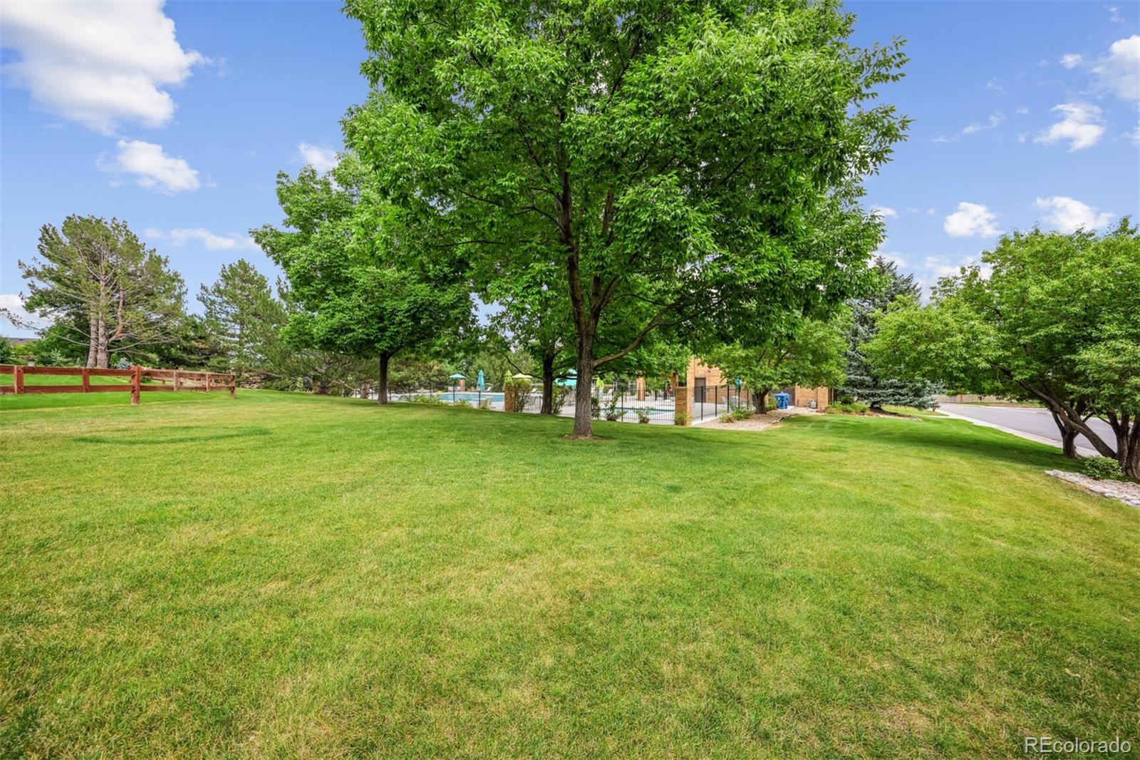 MLS Image #39 for 2421 s zinnia way,denver, Colorado