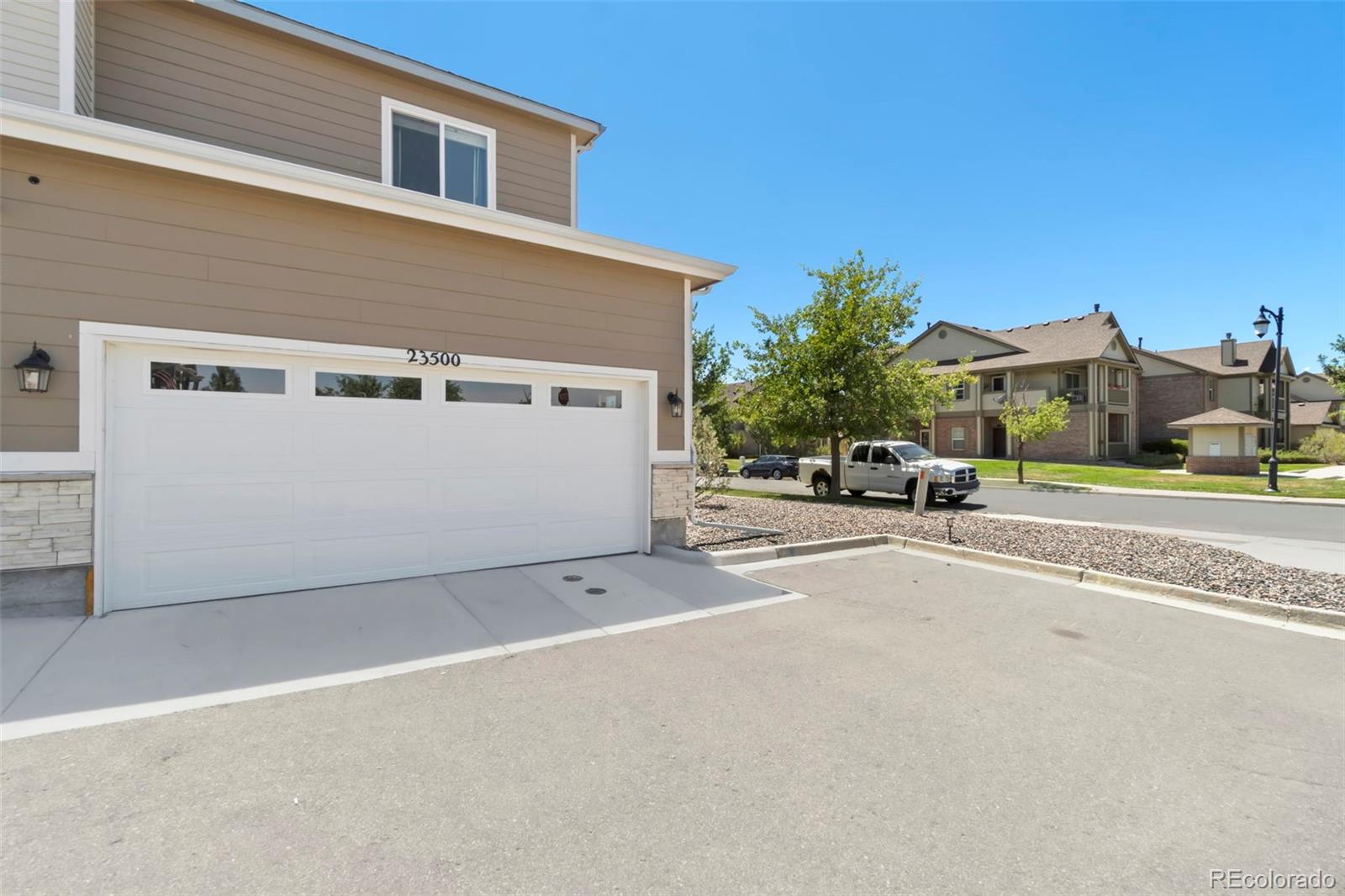 MLS Image #14 for 23500 e 5th drive,aurora, Colorado