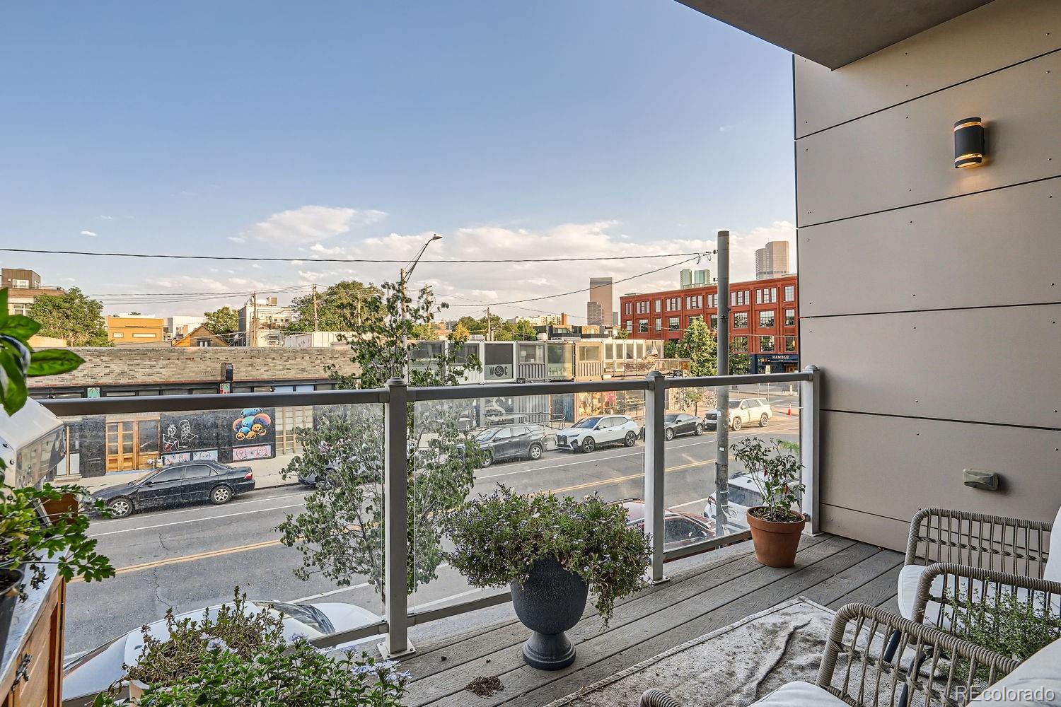 MLS Image #21 for 2519  larimer street,denver, Colorado